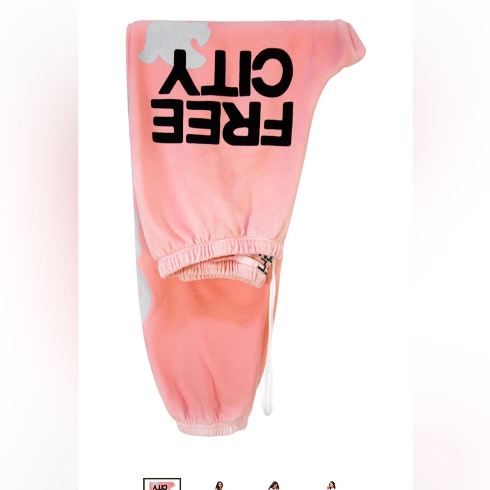 FREECITY GO LARGE peach sweatpants in Harry’s Bellini. Size xs rare